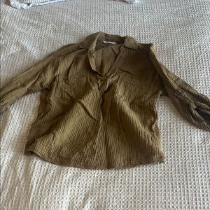 Lush Olive Green Textured Button-Front Tunic